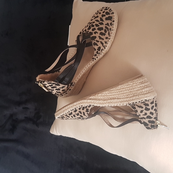 Wedges - Picture 3 of 4